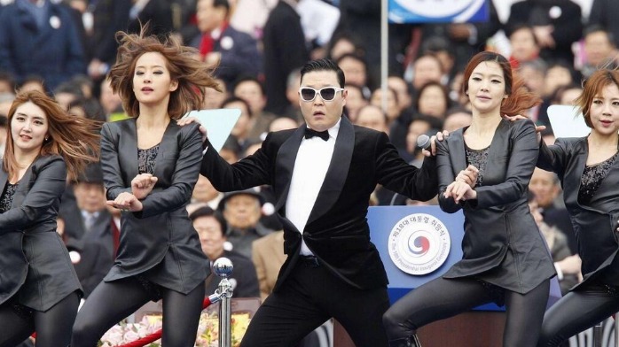 鸟叔巅峰时期有多强？演唱会就是大型蹦迪现场，万人狂欢嗨爆！