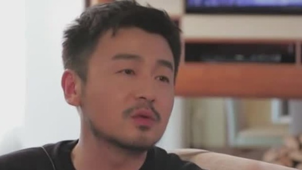 雷佳音澄清自己头围是59厘米 并称自己不发朋友圈