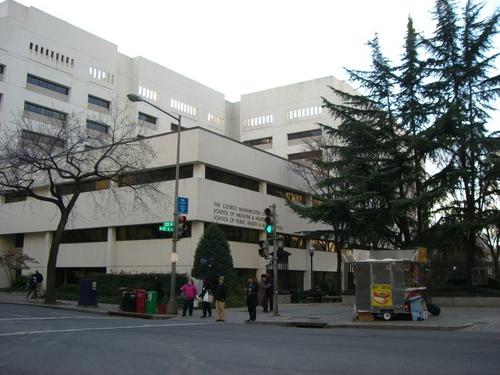纽约市医院“面目全非” 美国数学成救命稻草