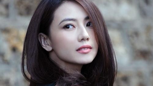 高圆圆坦言不愿意面对网络绯闻 直接选择屏蔽一切