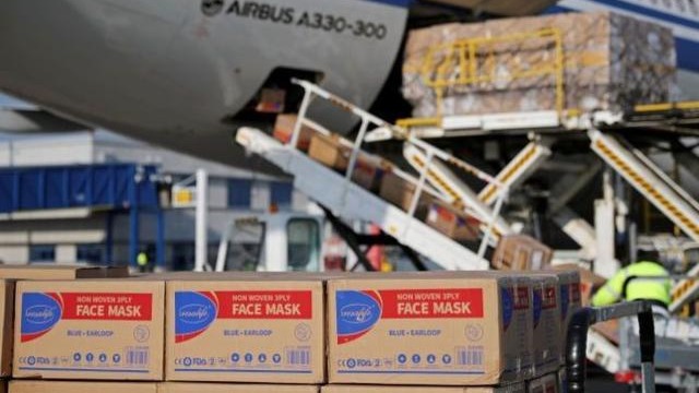 法国运送物资的飞行员在中国确诊 口罩和人都滞留上海