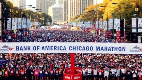 芝加哥有着强烈的体育竞技精神 每年的马拉松赛不容错过