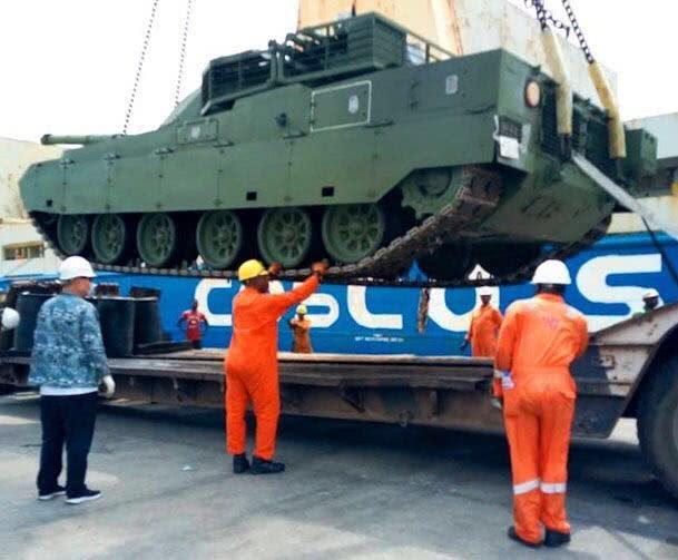 外媒：尼日利亚接收一批中国武器，有一种战车系首次出口