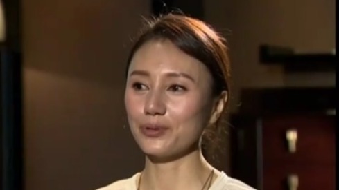 袁泉谈父母为自己准备行李 说着说着就泪目了