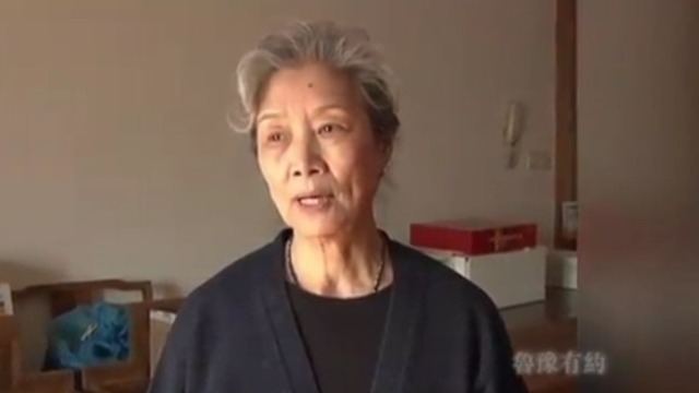 吕中母亲百岁高龄仍然健在，鲁豫：您以后肯定长寿