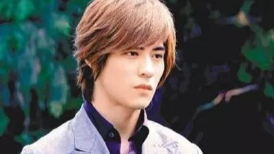 流潋紫称老公见到满屋海报很淡定 周渝民的调侃逗笑大家