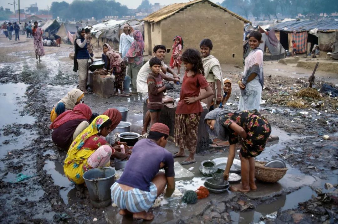 贫民窟是印度疫情防控最大难点，三周后或能看到封锁成果