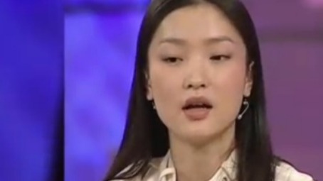 杜鹃的模特事业一直都在原地踏步 她开始关注国外的时尚