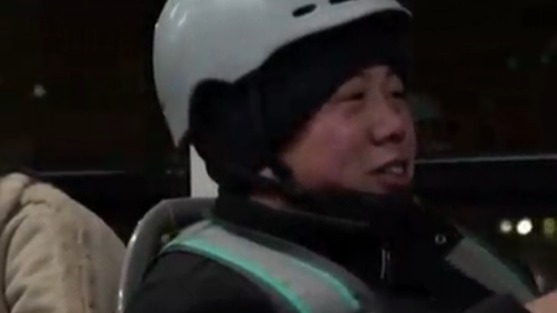 代驾司机师傅开过最好的车就是跑车 称车门和翅膀一样