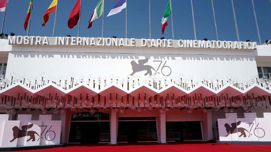 第77届威尼斯电影节将按原计划举办，暂未与戛纳合作