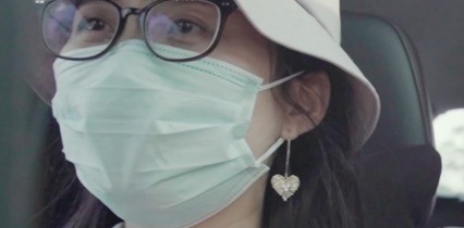 援鄂护士生理期毫无防备 在ICU站着工作5个多小时