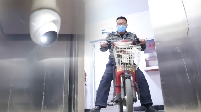 禁止电动车上楼神器摄像头扫描一进电梯就报警停运