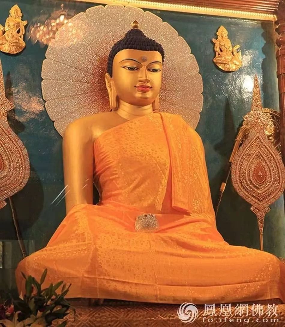 恭迎佛吉祥日 卫塞节 一同忆念浩瀚佛恩 愿一切众生圆满吉祥 凤凰网