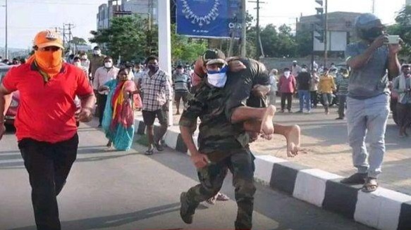 印度化工厂气体泄漏：超5000人中毒 多人死亡当场倒地不起