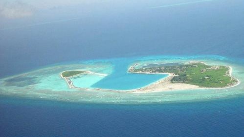中国航母驶向太平洋 必须要拿下东沙岛？