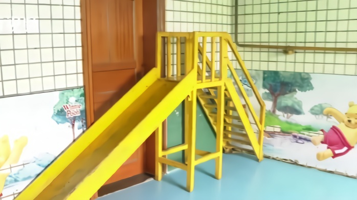 采用易燃材料搭建活动场所，内江一幼儿园被临时查封