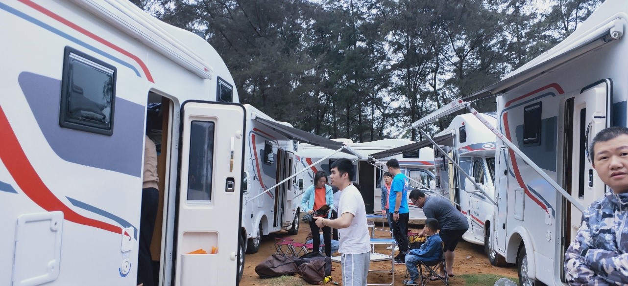 北京下调防控响应等级适时开放境内团队游 连续利好促旅游搜索量增长300%