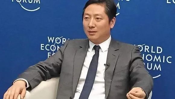 超40年历程的"商业帝国"将如何摆脱此前"内耗"带来的债务逾期风波呢?