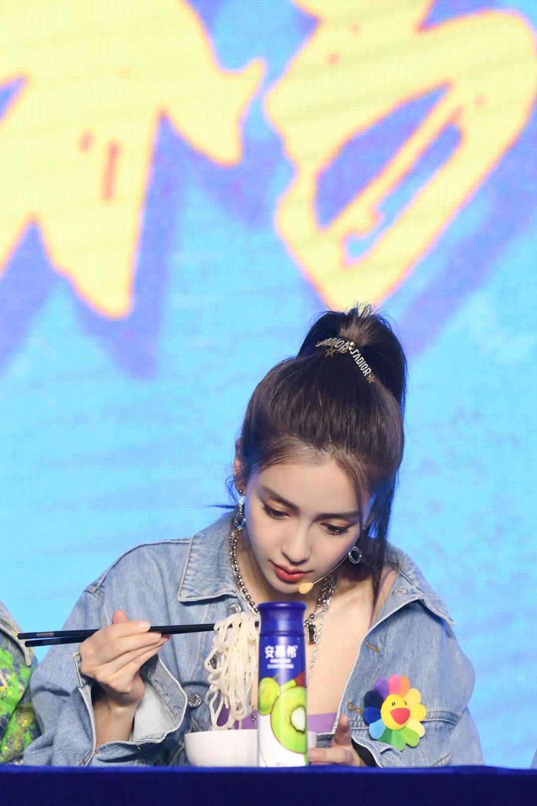 我们追去了奔跑吧的录制现场没想到好吃到上头