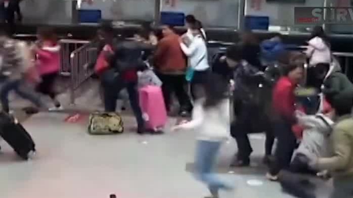 新疆暴恐人体炸弹视频首次公布