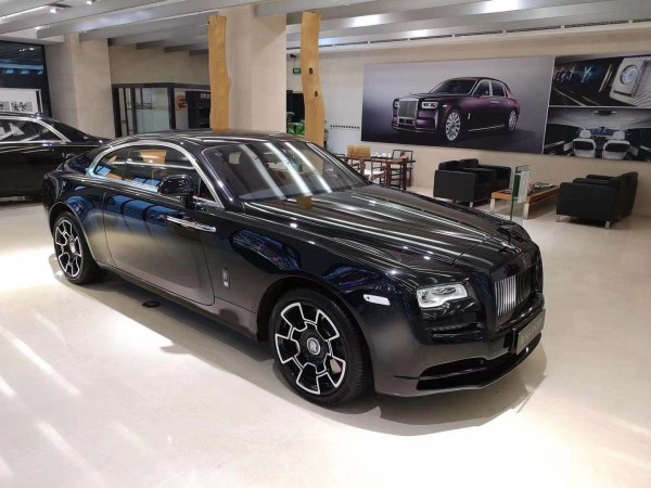 2020款劳斯莱斯魅影bb黑武士限量版