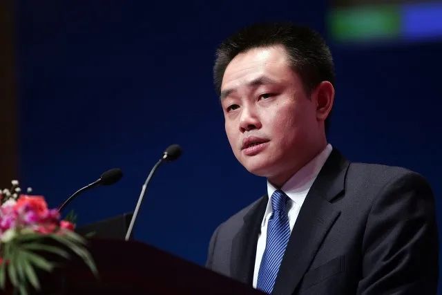 黄光裕假释出狱！国美系股价大涨，一文看懂黄光裕的商业版图_凤凰网财经_凤凰网