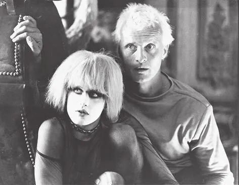 达丽尔·汉纳与罗特格尔·哈尔，电影《银翼杀手》，莱德利·斯科特导演，1982