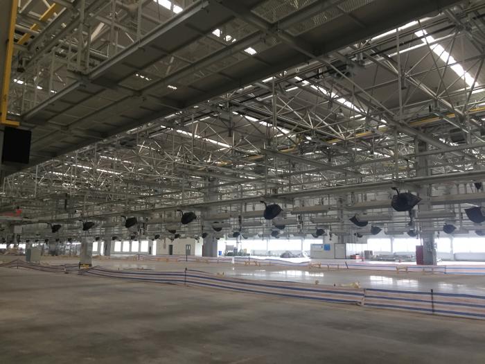 赛麟汽车如皋工厂车间 现场图片3