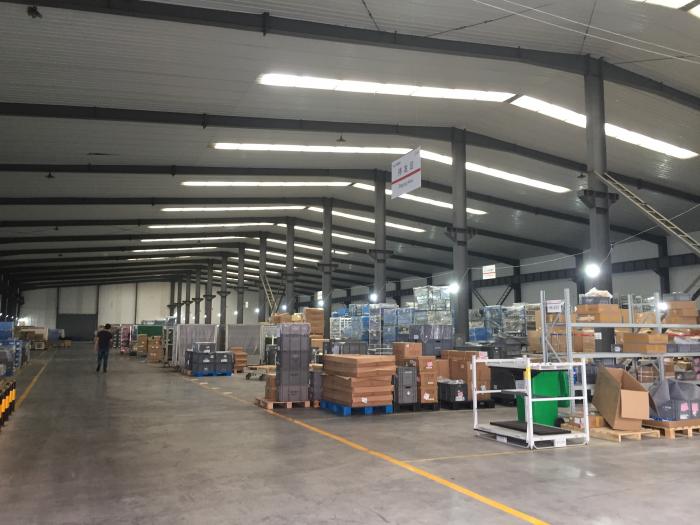 赛麟汽车如皋工厂车间 现场图片2