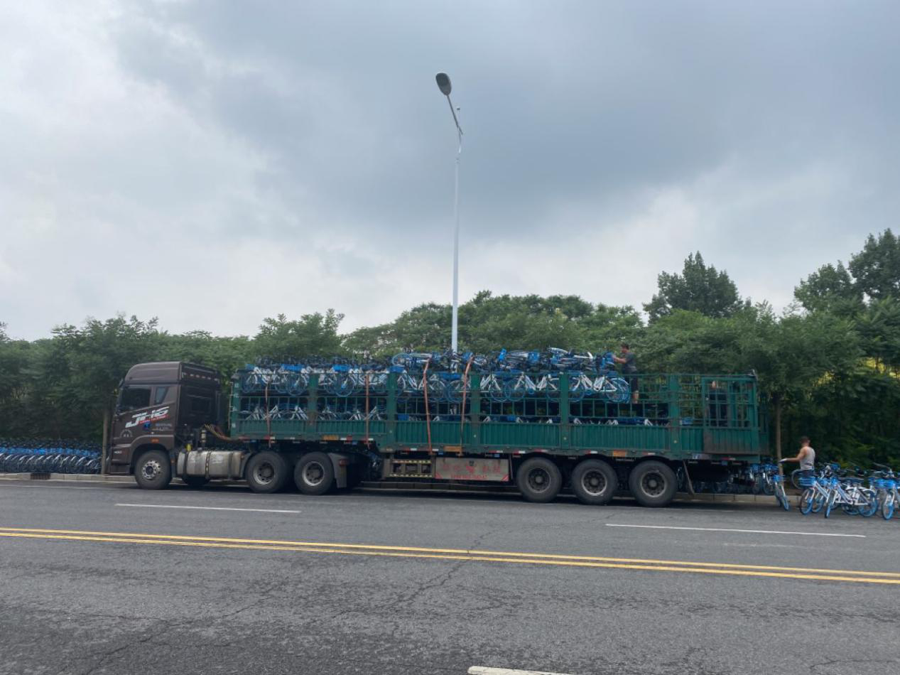 路面回收车辆入库