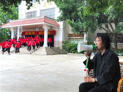 点击进入下一页