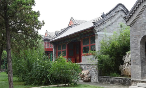 保定画院笔下的花南研北草堂