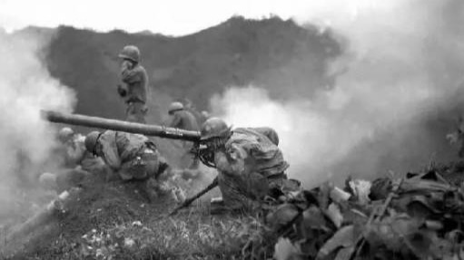老兵回忆朝鲜战争：美军围攻上甘岭出动大量火炮，四处阵地对准解放军