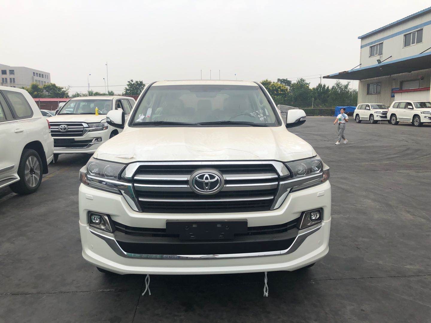 全新丰田酷路泽400gxr现车高端越野裸价