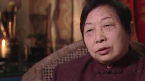 揭秘：抗美援朝女士兵回忆抗战往事时突然红了眼眶