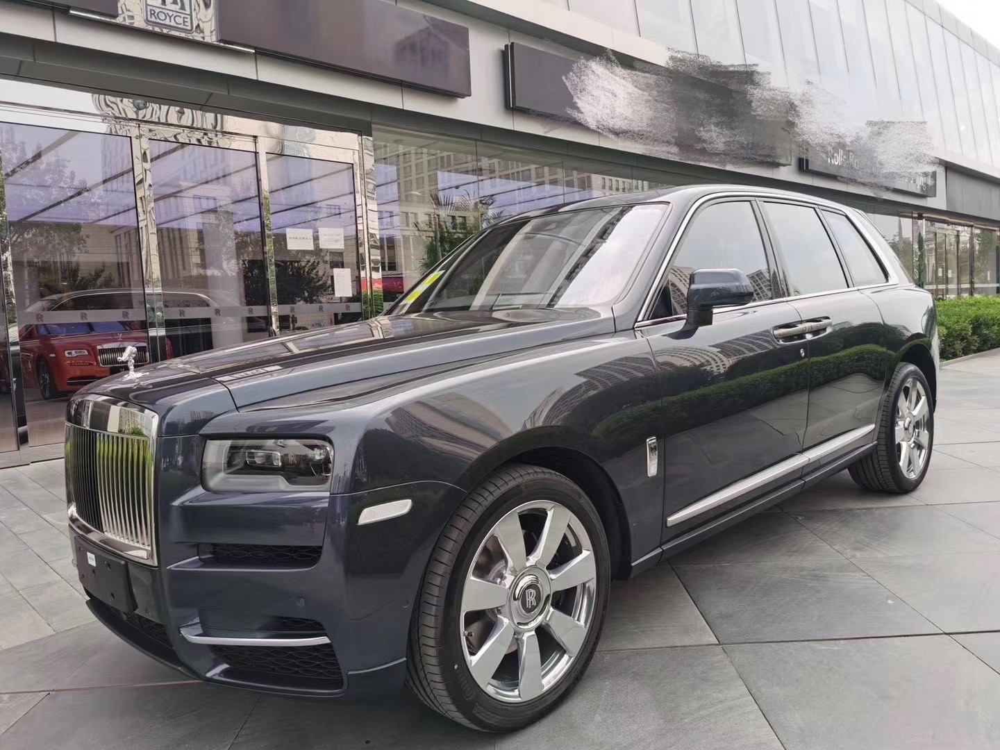 20款劳斯莱斯库里南四座顶配着急回款