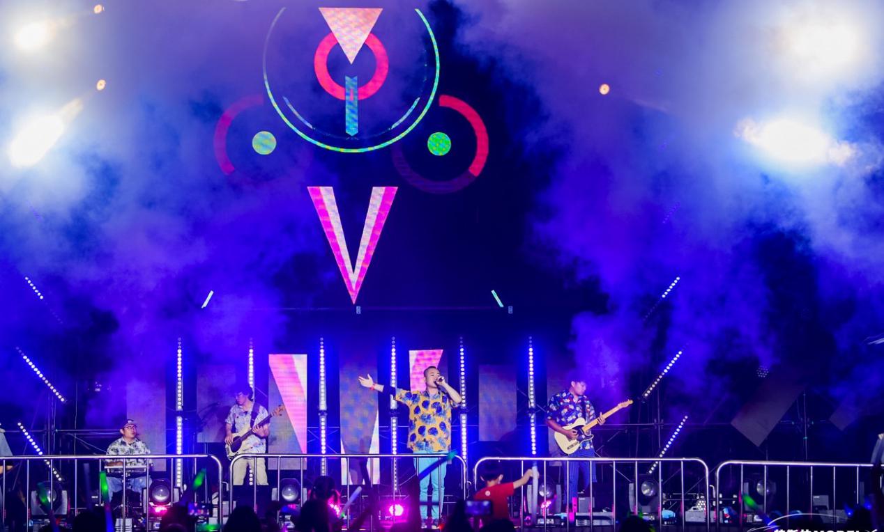 朋克|朋克海洋节炫酷来袭，7月25日鲸奇夜场正式开放