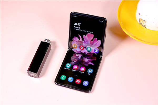 官宣:三星 Galaxy Z Flip 5G 7月22日开启预售:新配色吸睛