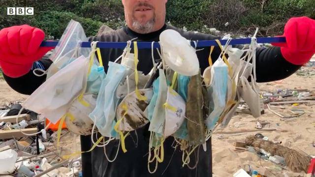 一个废弃口罩或将最终杀死一头鲸鱼海洋同样面临新冠冲击(图1)
