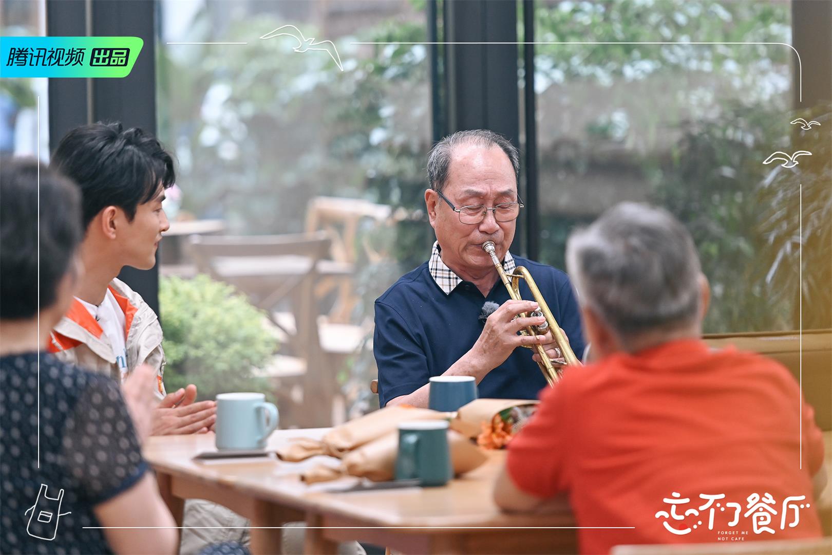 奶奶|《忘不了餐厅2》温馨开业 这一季宝藏老年团很可以