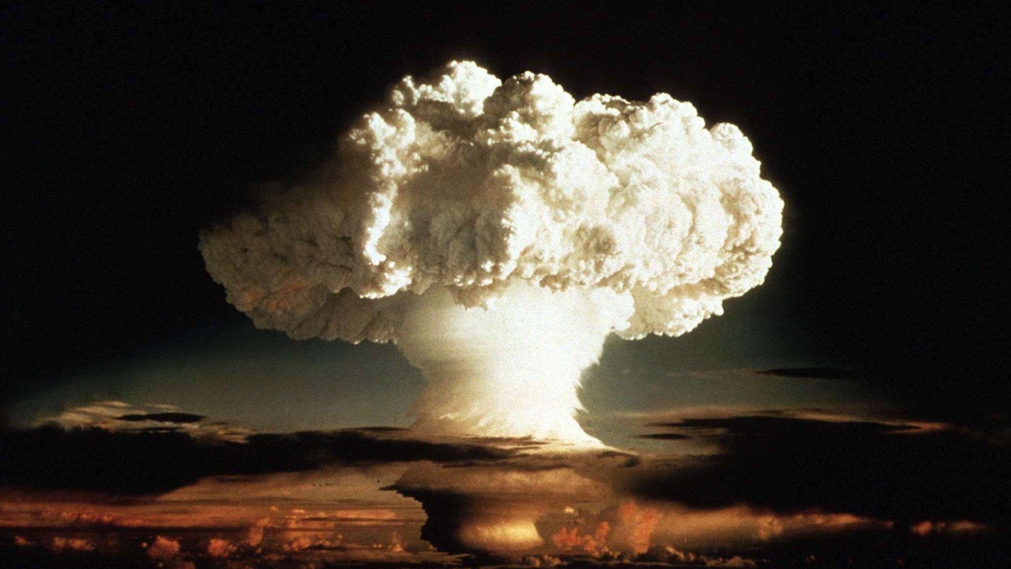 新地岛核弹图片