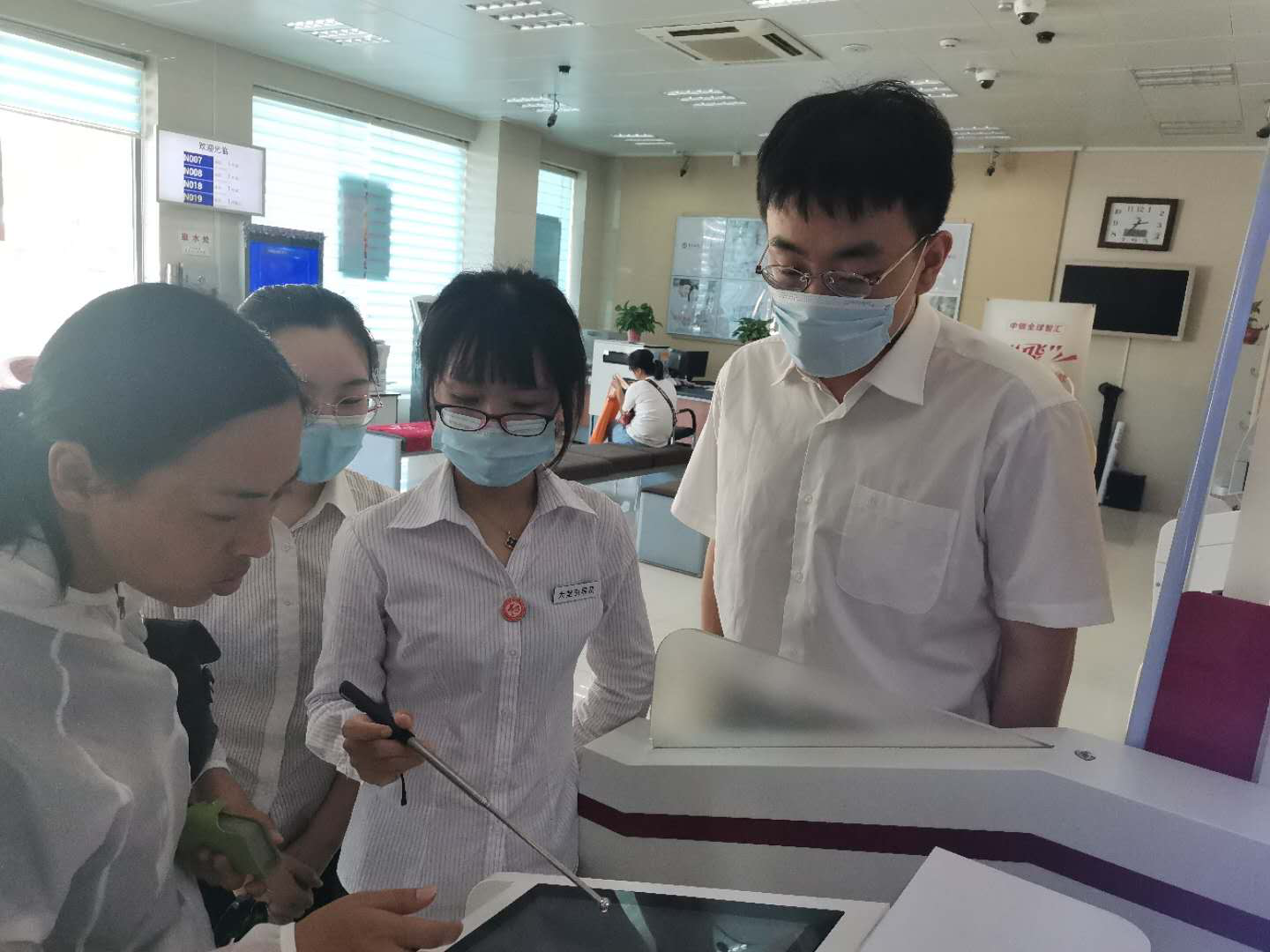 中国银行内丘支行全力做好迎接新员工工作