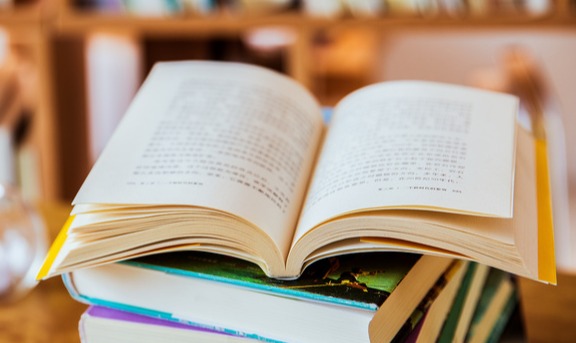 提升区域艺术教育水平 中央美院青岛校区图书楼封顶