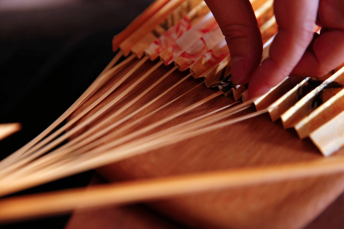 “扇痴”杜欣然趣话“有容堂”