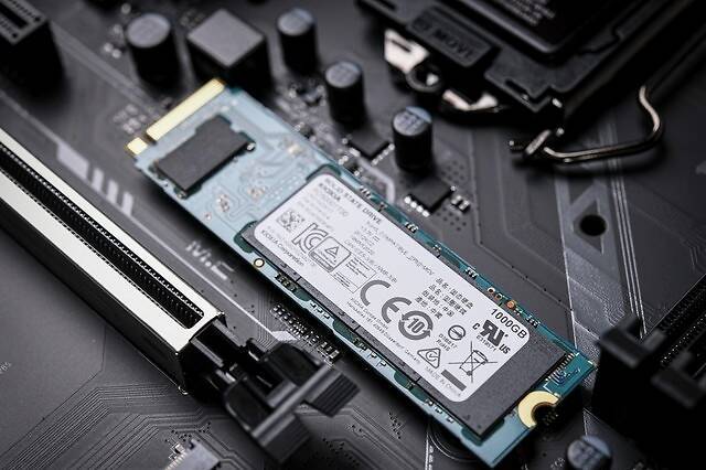 铠侠 EXCERIA PLUS 极至光速 固态硬盘评测:从Toshiba到铠侠 不变的是性能