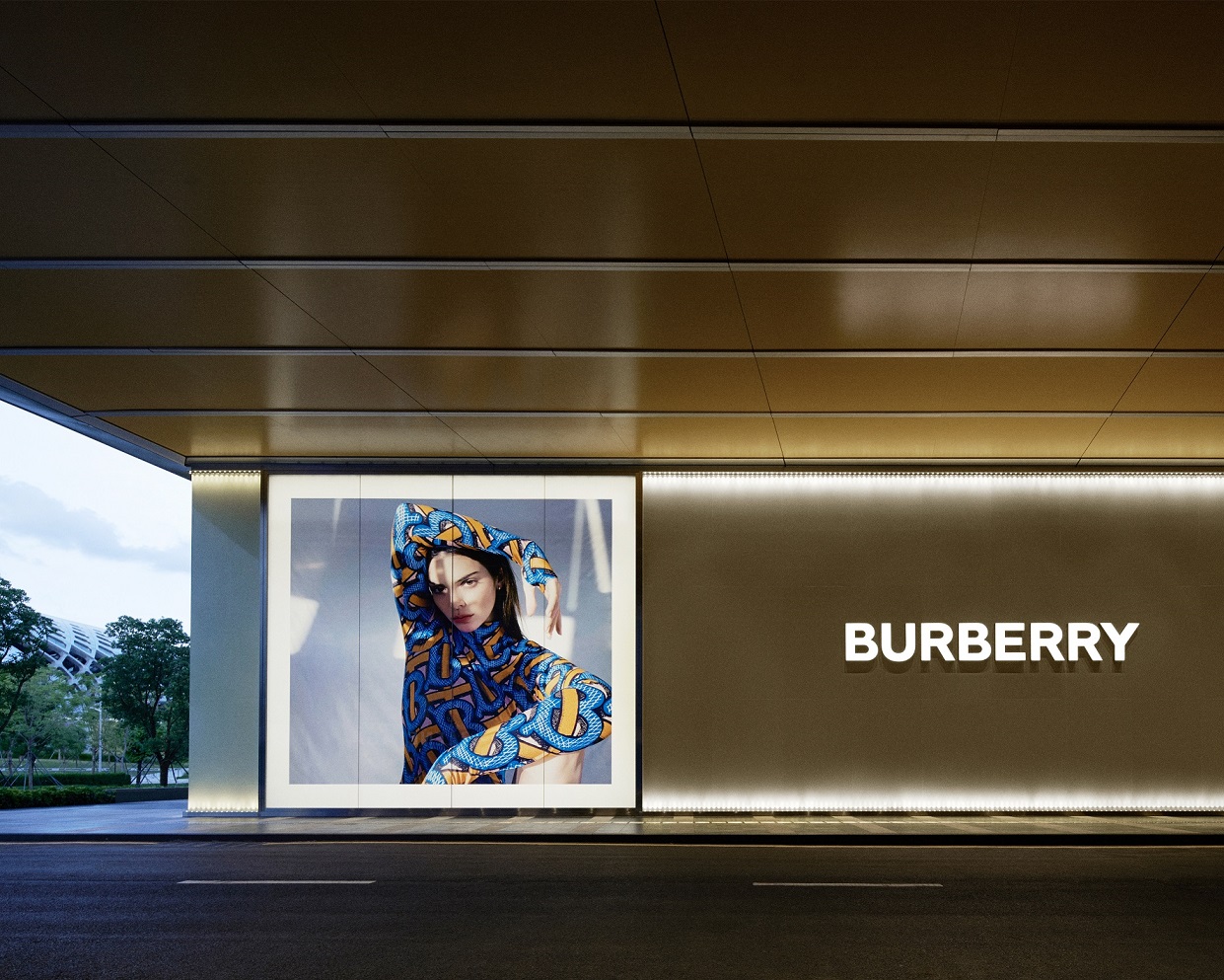 burberry与腾讯在深圳开设奢侈品行业首家社交零售精品店