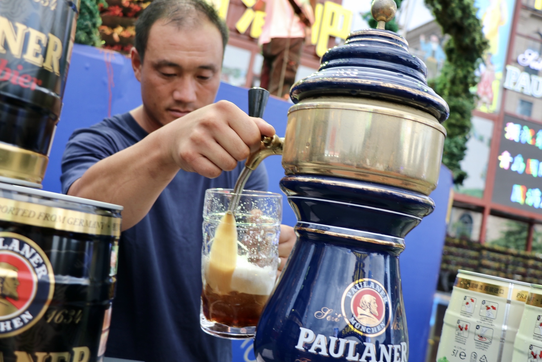 德国paulaner啤酒花园带你感受原汁原味的德国啤酒风味