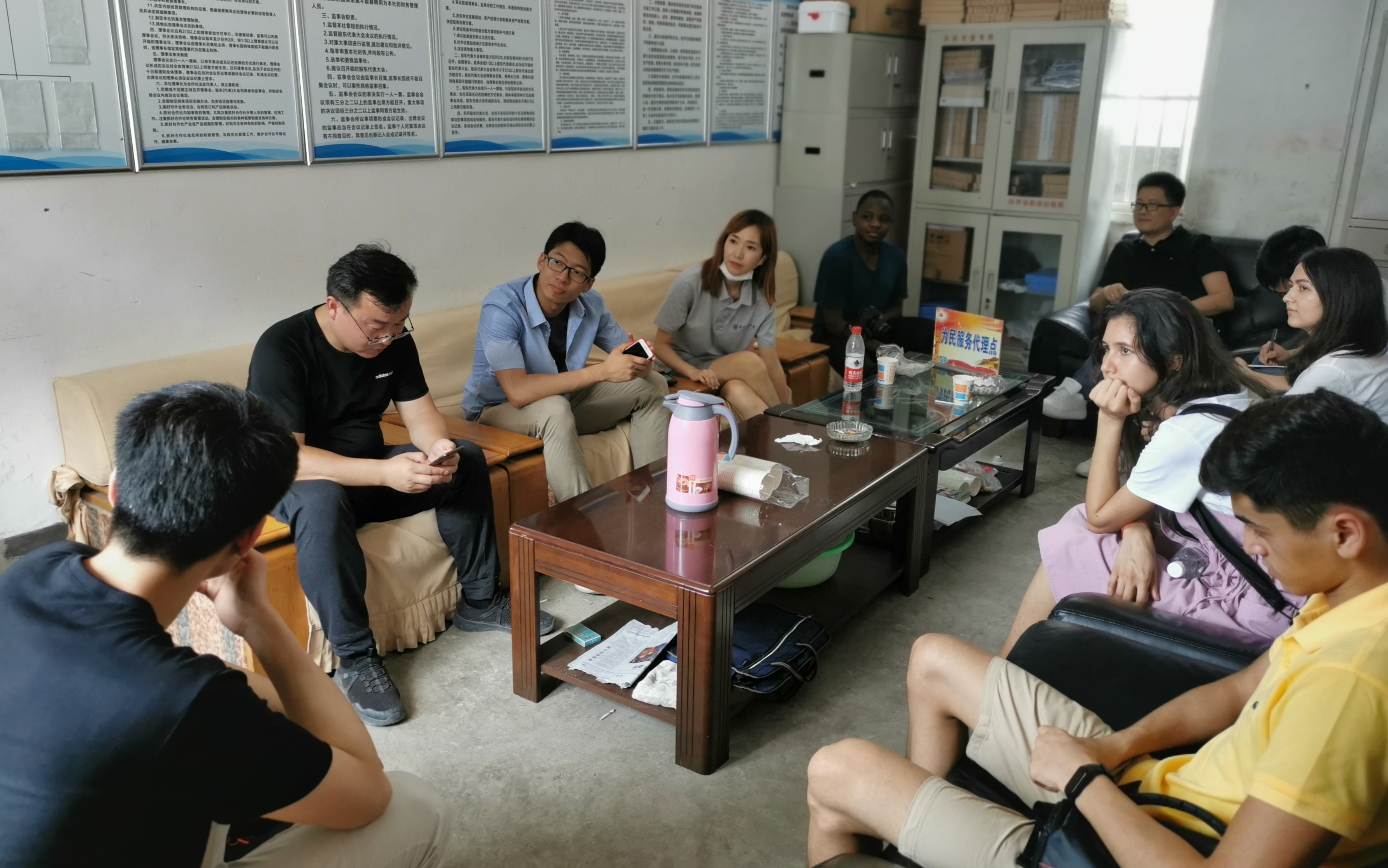 西工大中外学子共赴秦巴山深处开展脱贫攻坚社会实践调研