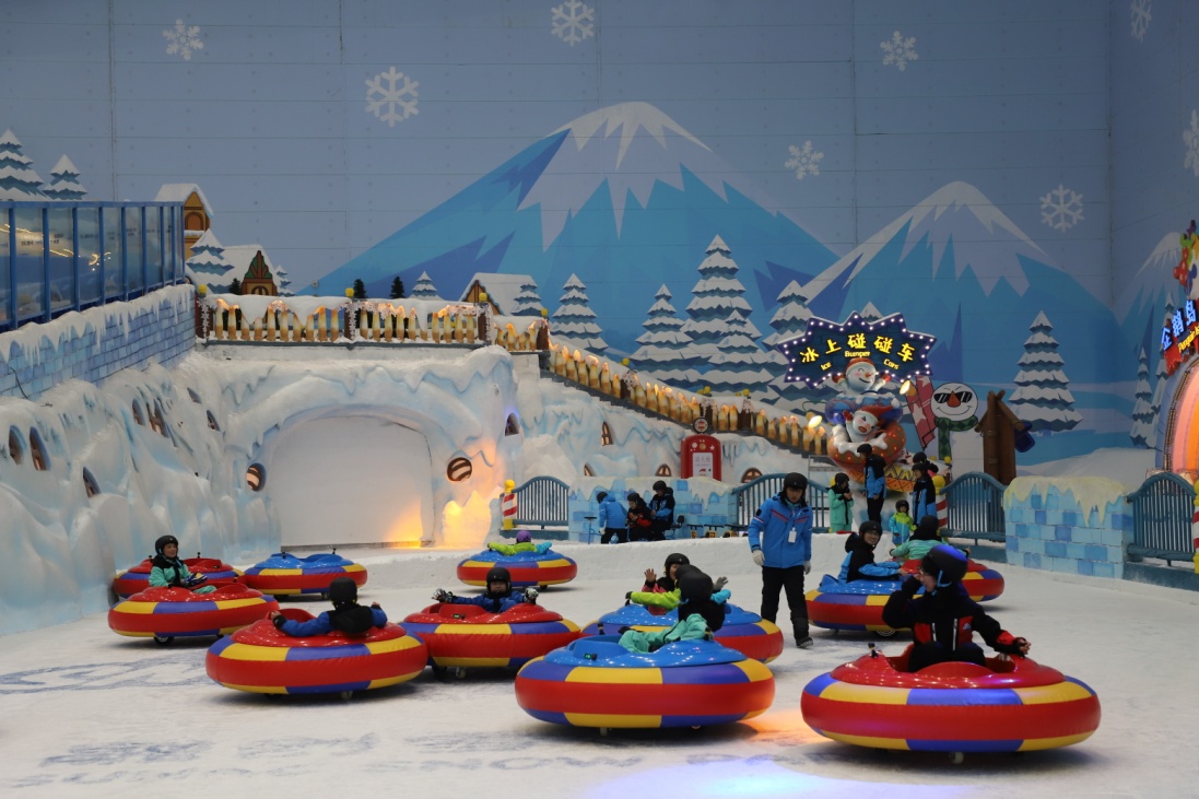 奥运冠军韩晓鹏现场教滑雪,8月6日重庆融创雪世界等你来嗨