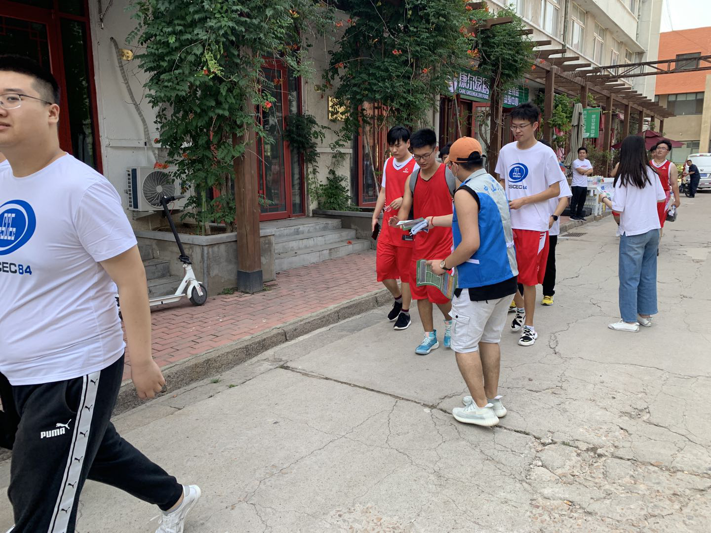 市北区开平路街道党建引领垃圾分类，纺织谷青年志愿者在行动